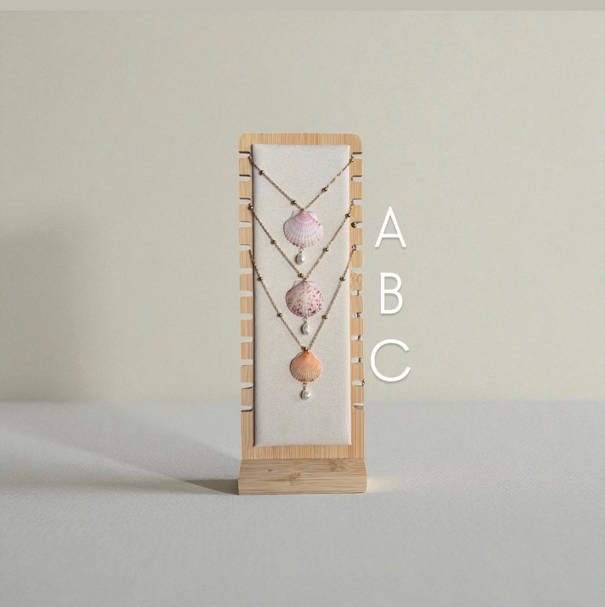 Isla Necklace with Pearl