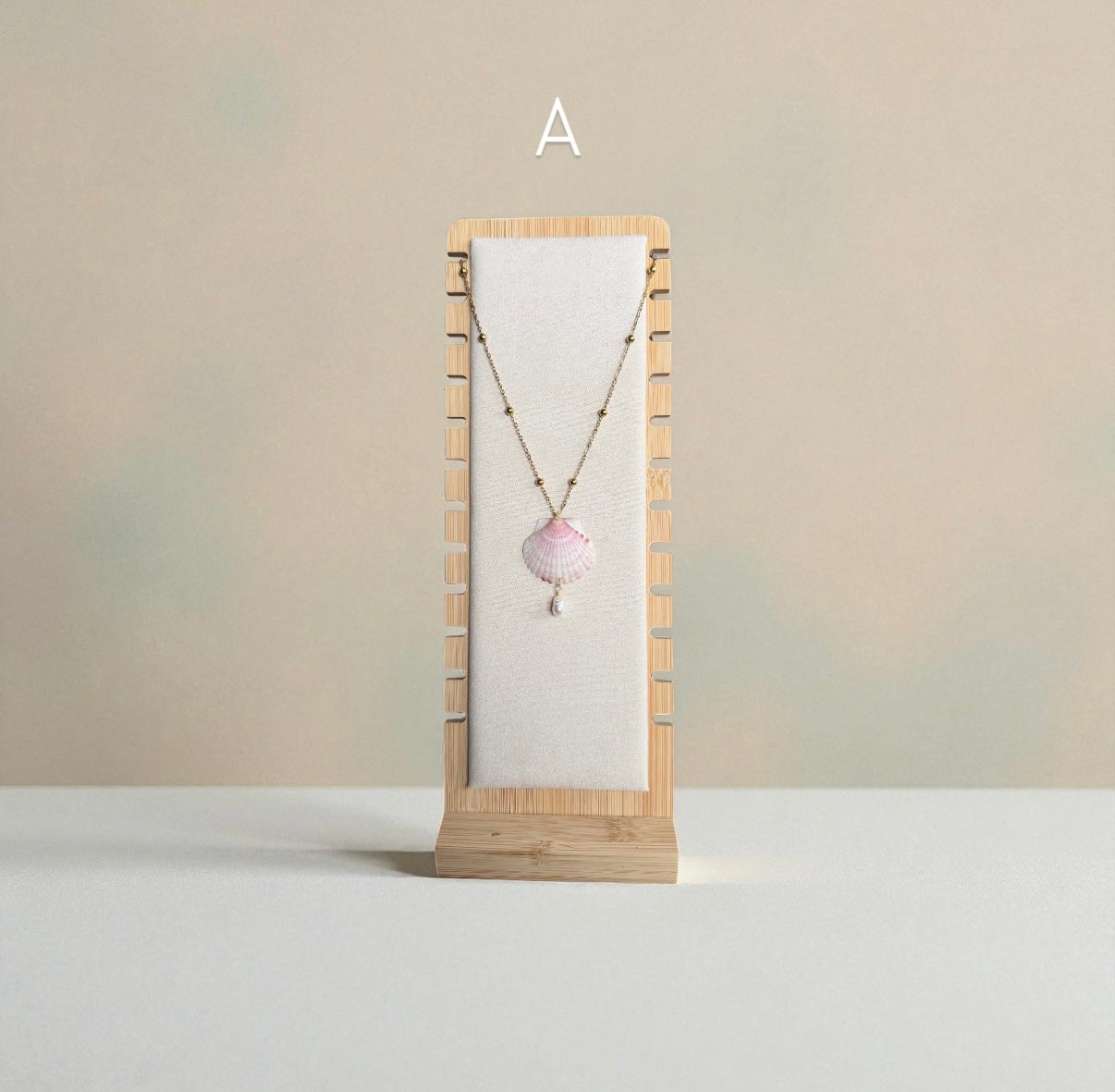 Isla Necklace with Pearl