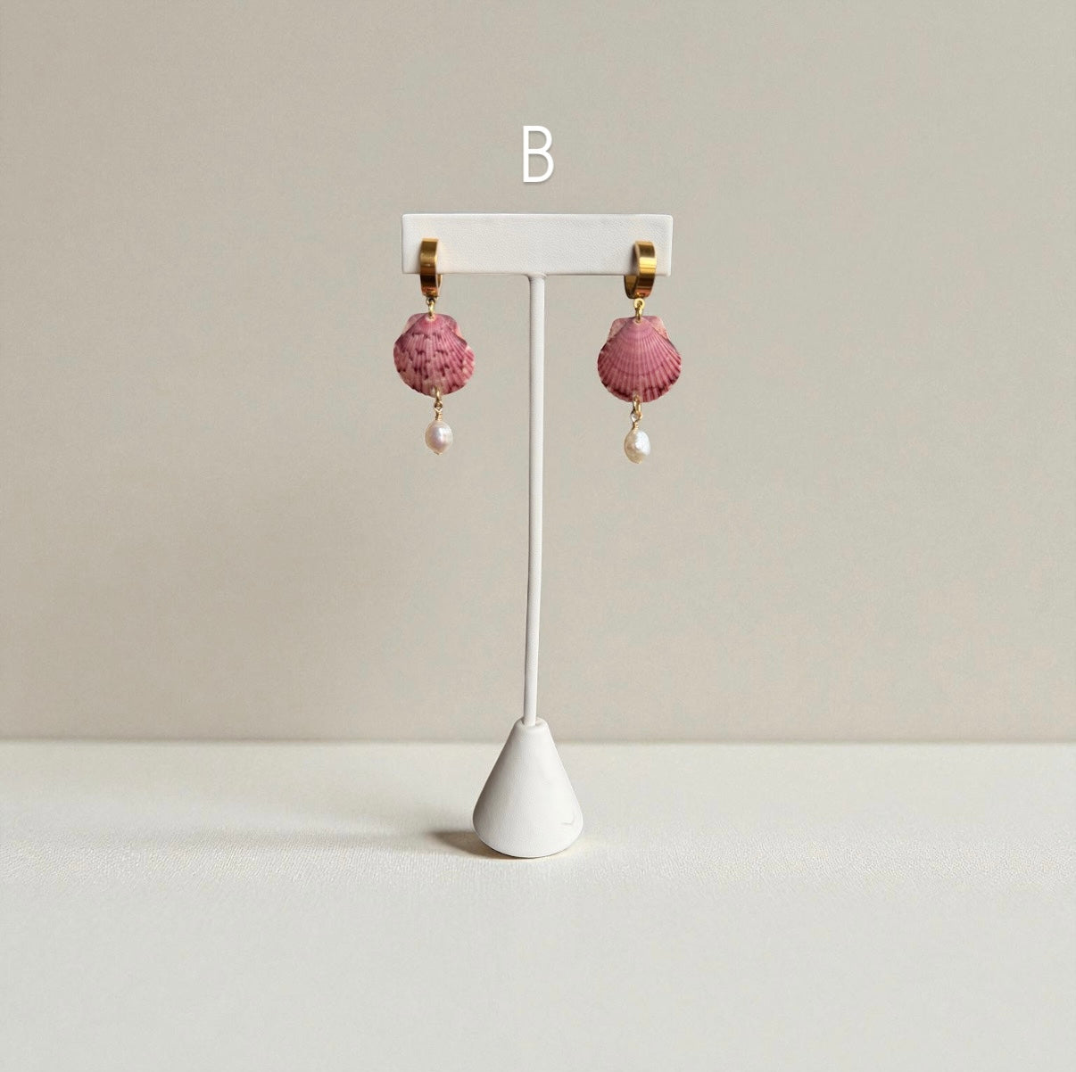 Isla Earrings with Pearl